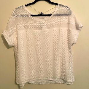Cable & Gauge White embroidered top size XL